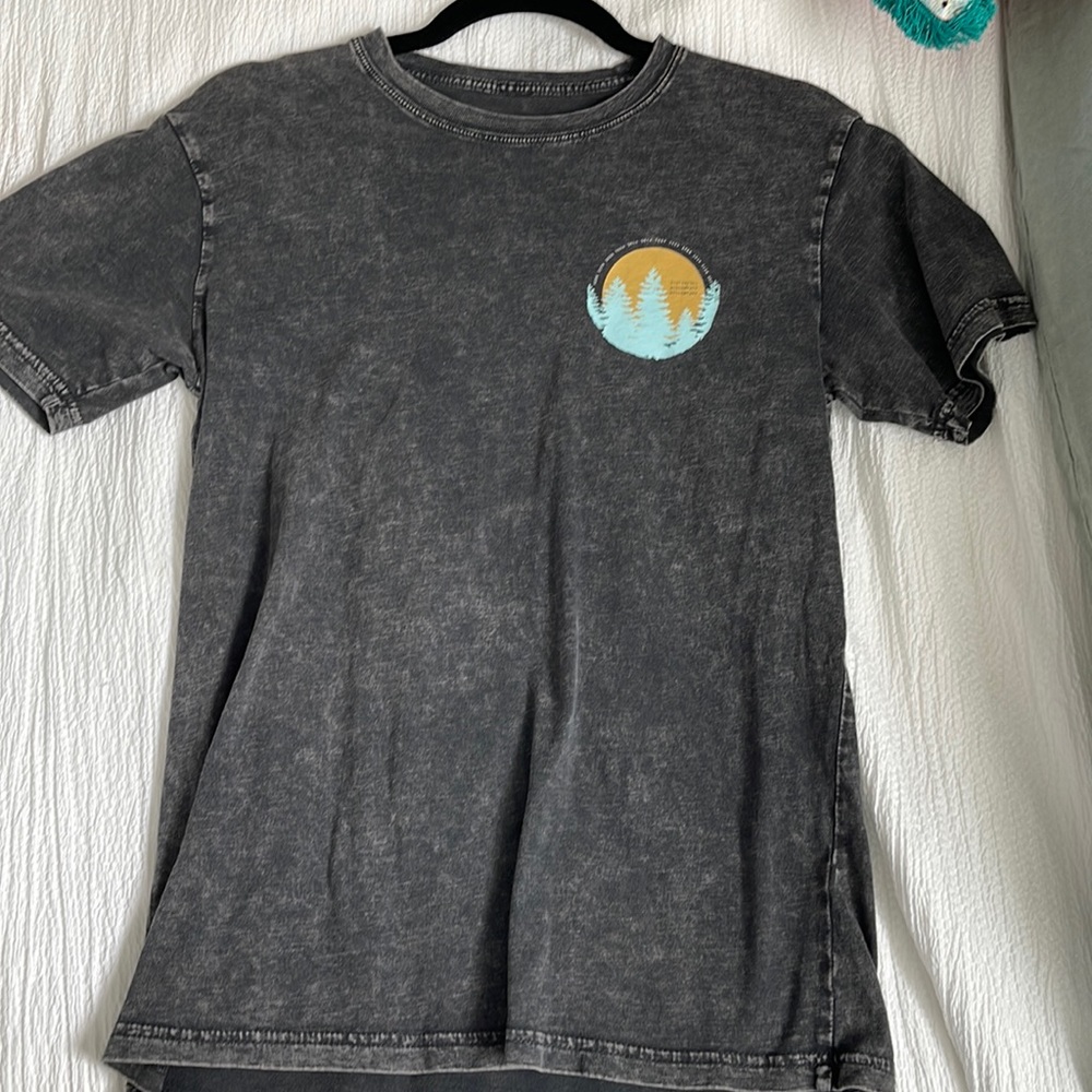 Seek discomfort tee